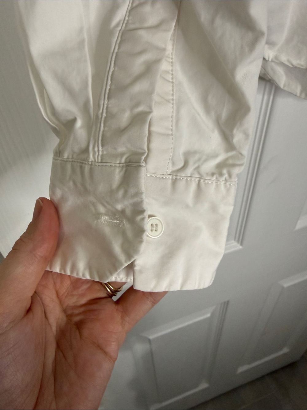 Sovere White Ruched Cotton Button-Up Top - Picture 5 of 7